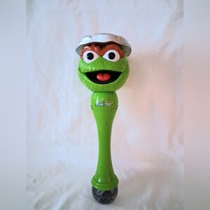 Official Sesame Place Sesame Street Oscar The Grouch Light Up Bubble Wand